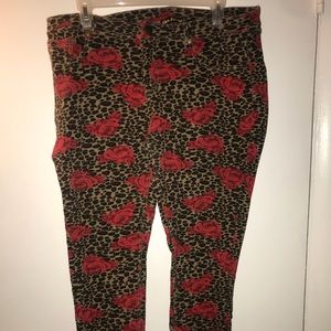 Cheetah Zipper leggings